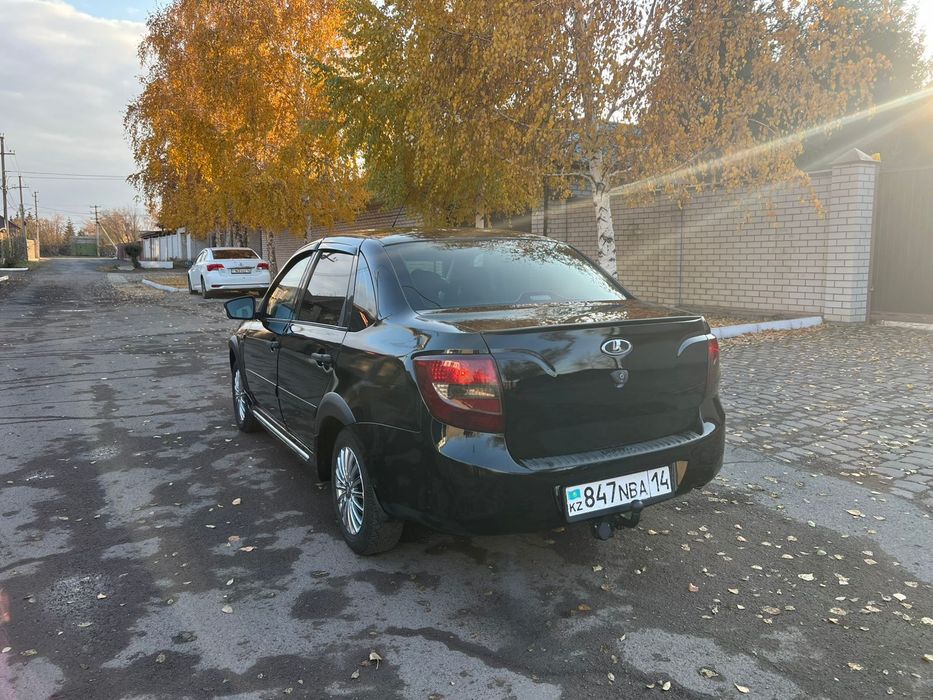 Продам Лада Гранта 2013г