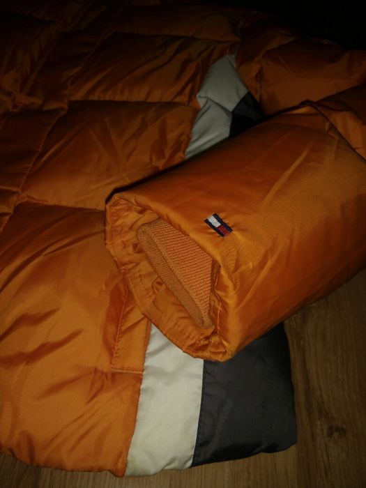 Geaca damă Tommy Hilfiger groasă cu puf mărimea S/M