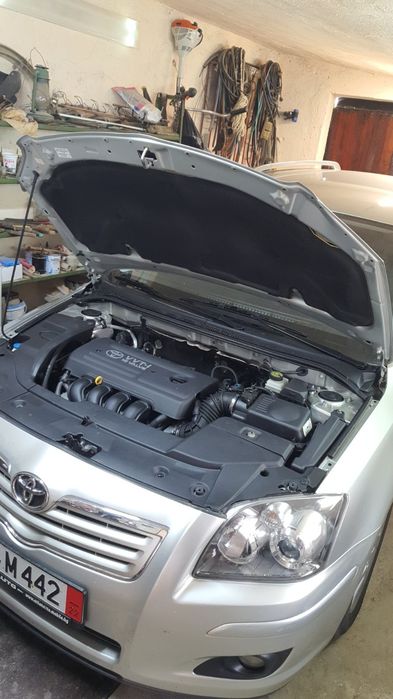 Тойота Авенсис Toyota