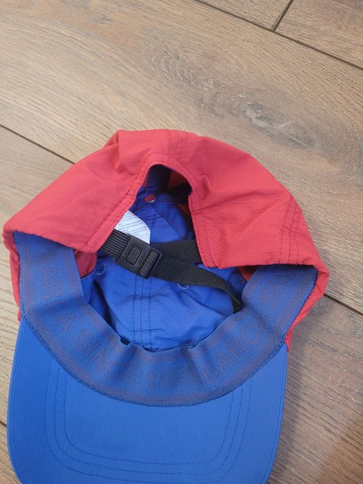 Set tricou si sapca FC Barcelona pentru copii