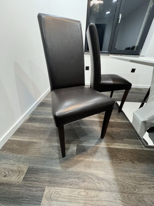 Masa alba placata cu sticla 160/90+4scaune