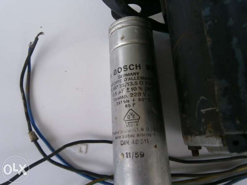 Италиански двигател за машина