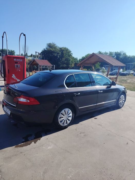 Skoda Superb 1.8tsi 160cai FULL
