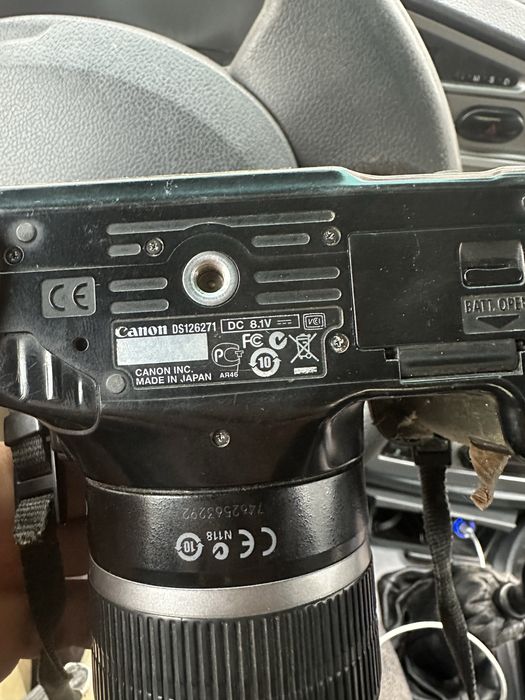 Фотоаппарат продается Canon