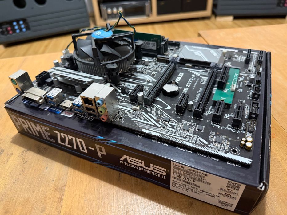 Asus Prime Z279-P DDR4 + Intel Pentium G4400/LGA1151 + 8 GB DDR 4 RAM