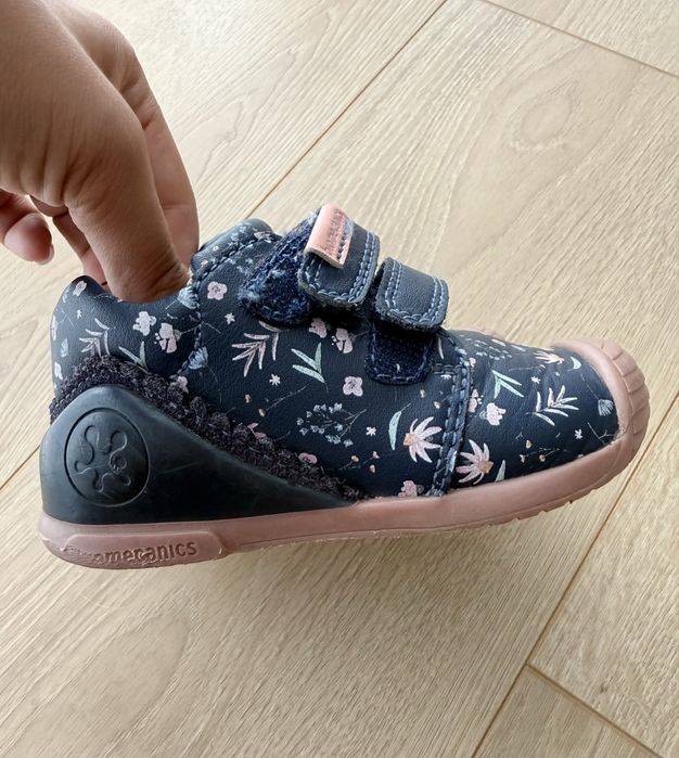 Pantofi Biomecanics marime 21