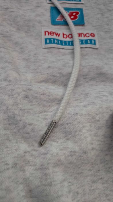 Къс дамски суичър New Balance, S
