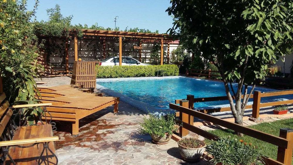 Престижная махаля дом 5 комнат 6 соток 2 этажа Бассейн