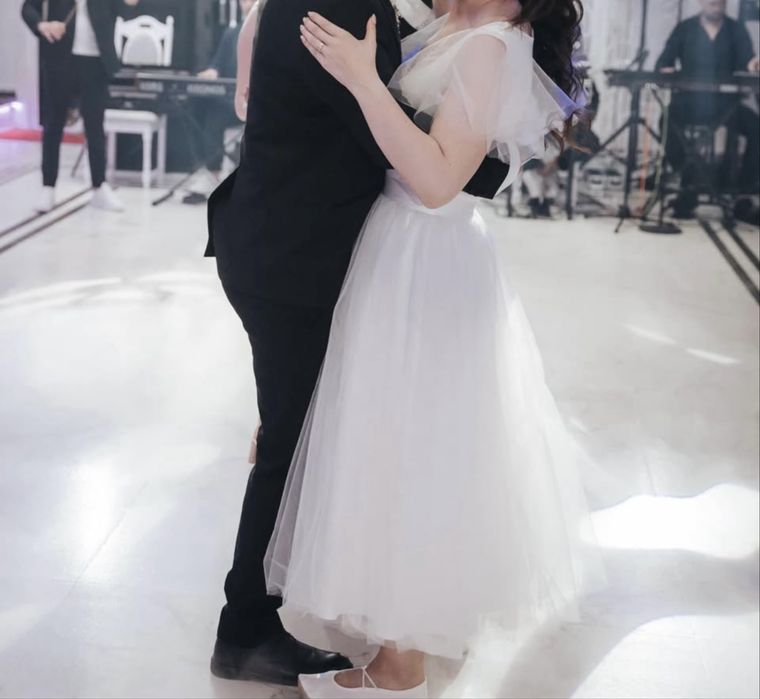 Rochie dansul mirilor