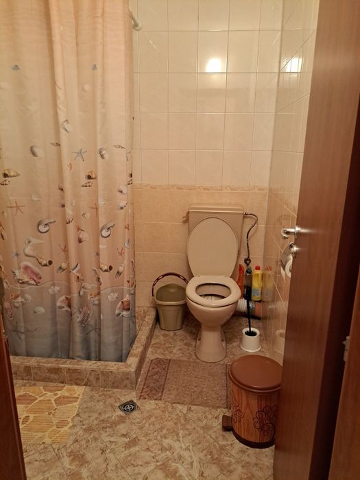 Дава се под наем Двустаен апартамент в с. Горталово, Област Плевен - 70 кв.м за 350 € - Снимка #2