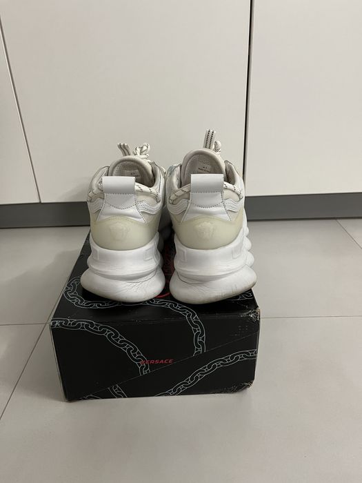 Versace Chain Reaction