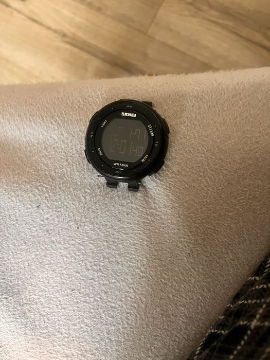 Casio W-736H-1AV и еще двое часов