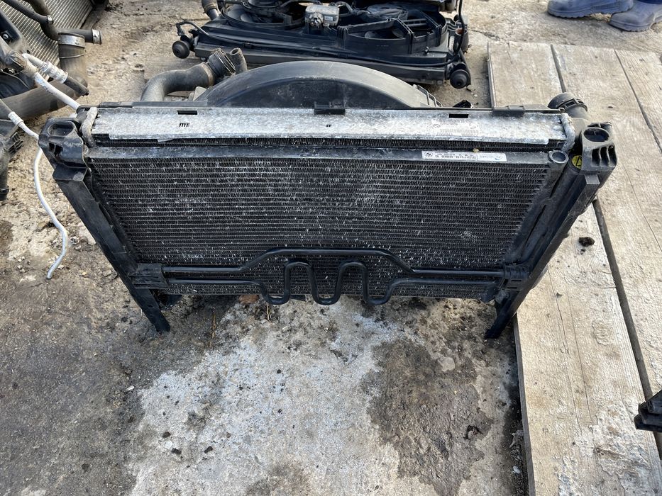 Grup radiatoare BMW Seria 1 2 E90 E91 E92 E93 E81 E87