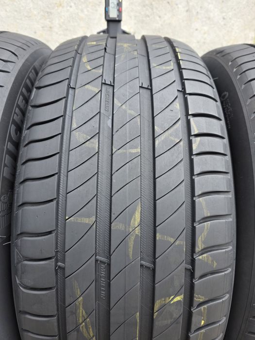 Vând patru anvelope de vara michelin primacy 4 225 45 17 dot 0522