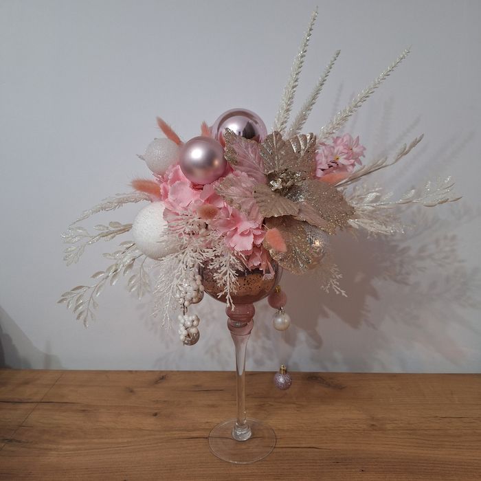 Aranjamente cu flori uscate și criogenate