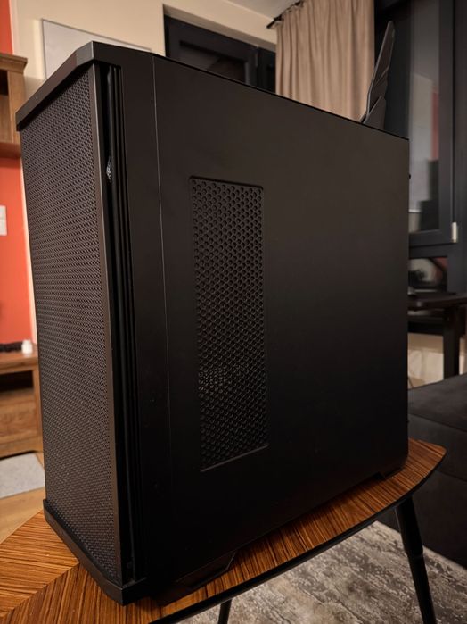 Геймърскa конфигурация RTX 4080 SUPER Ryzen7 7800X3D RAM 32GB NVMe 2TB