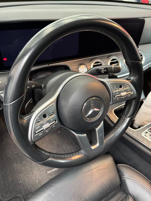 Волан Мерцедес Е213