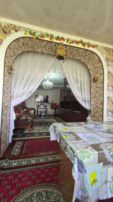 77-серия с мебелью 3 комнатная квартира 4-этаже 6-веранда Адрес Вокзал