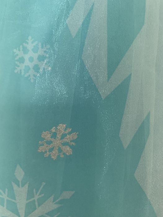 Платье Эльзы бренда H&M