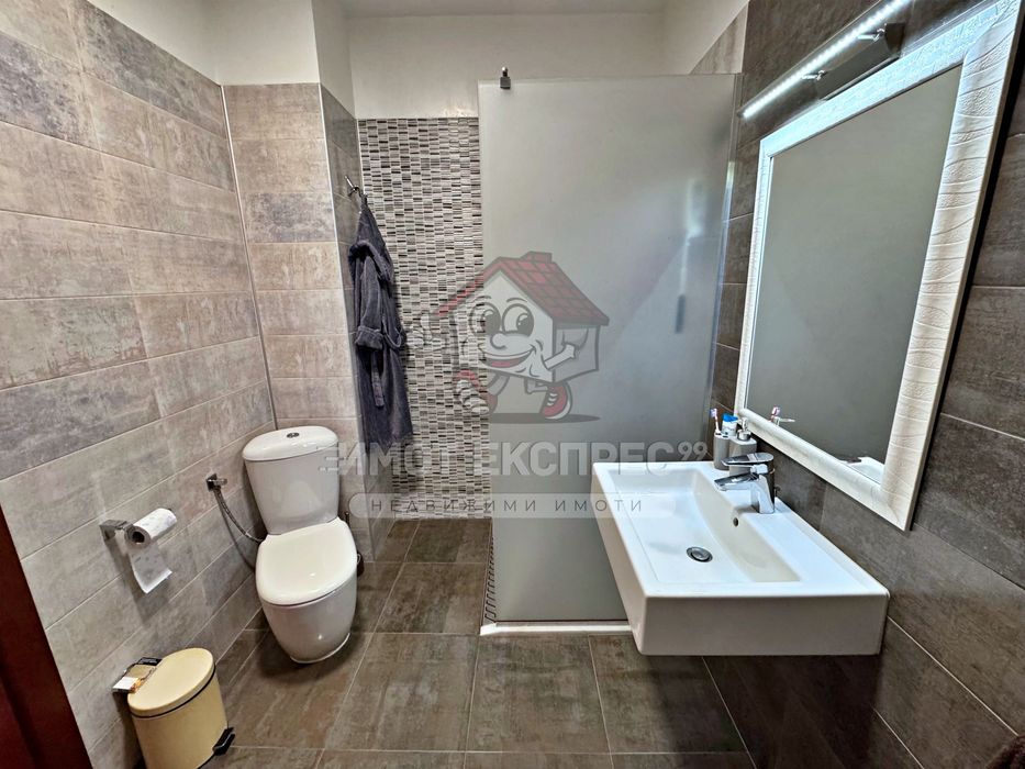Продава се Етаж от къща в Асеновград - 255 кв.м за 981 €/кв.м - Снимка #11