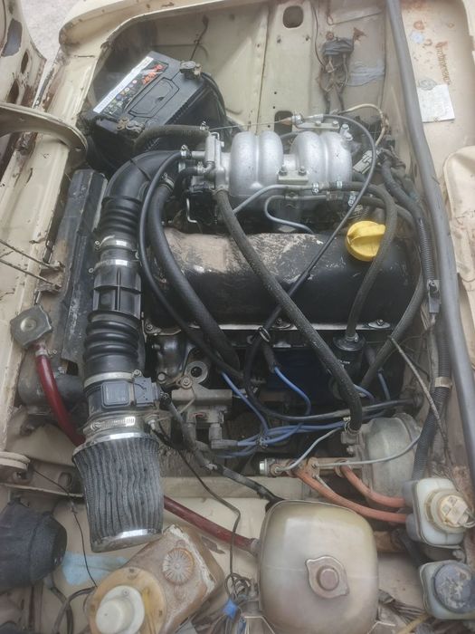 Vaz 2106 sotiladi