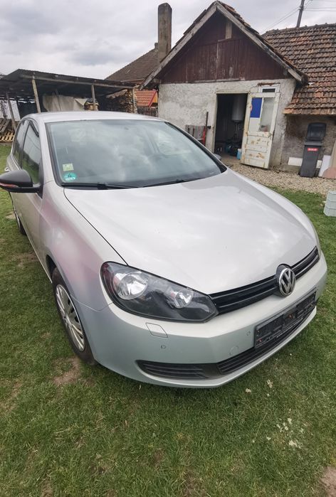 Vând Golf 6 recent adus