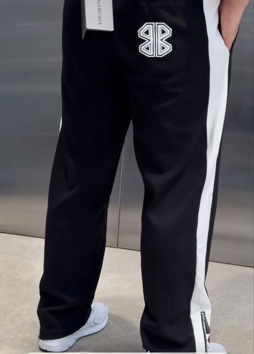 Pantaloni premium Balenciaga