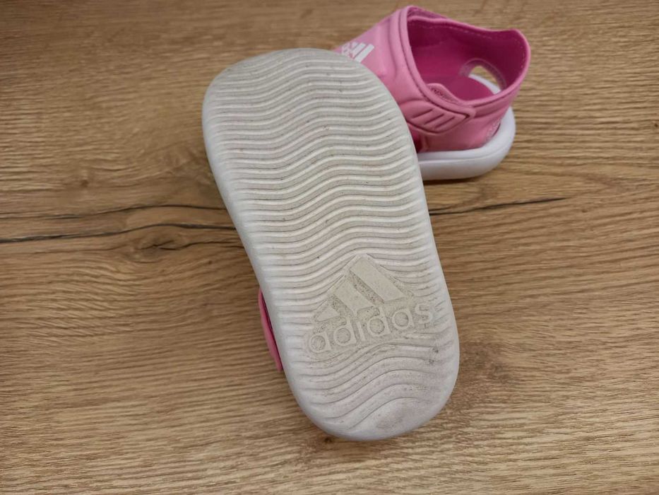 Детски обувки  Адидас