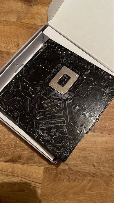 Материнская плата MSI B760M DDR5
