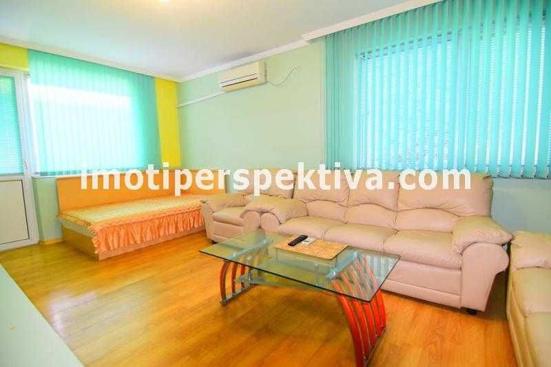Продава се Тристаен апартамент в Пазарджик, Младост - 90 кв.м за 692 €/кв.м - Снимка #1