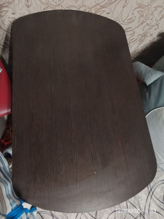 Журнальный столик