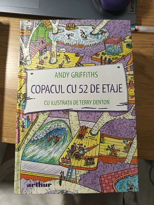 copacul cu 52 de etaje de Andy Griffiths