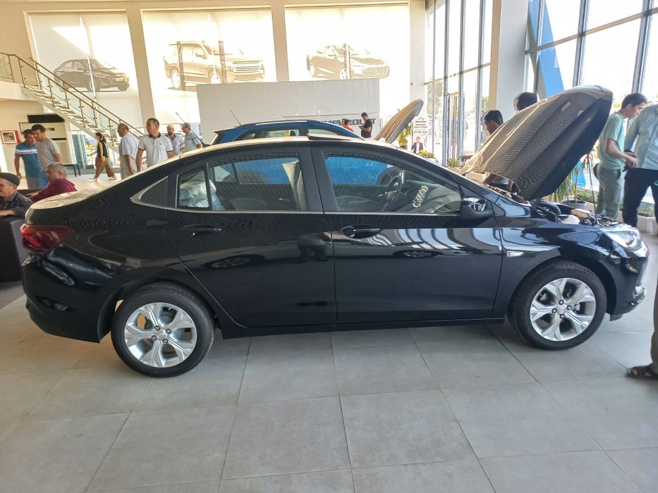 O‘neqis sotiladi 225mlo‘n 215lik varyant