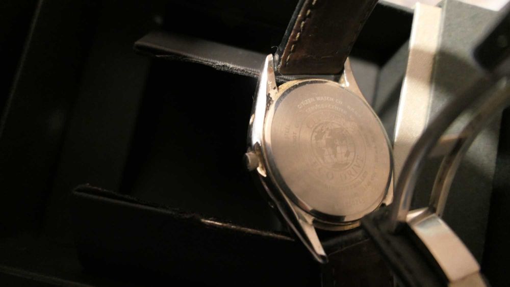 ЧАСОВНИК Citizen Eco-Drive Radio Controlled