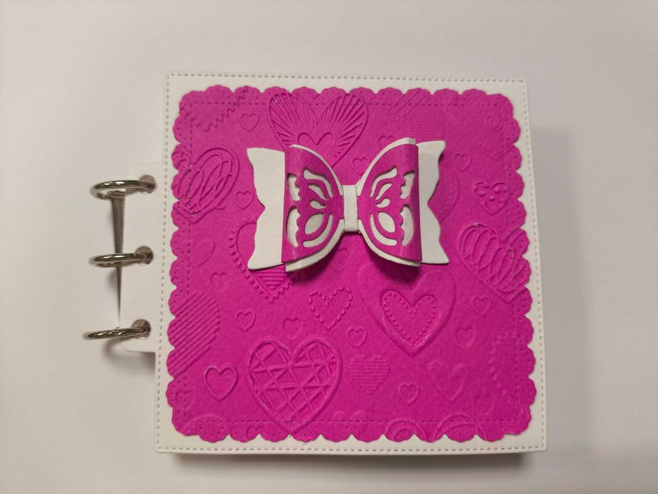 Ръчно изработено албумче