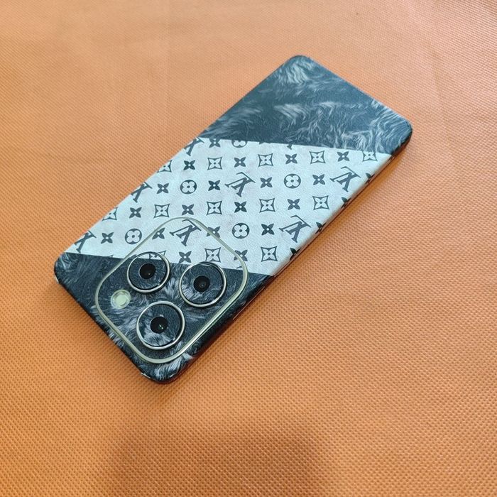 Honor X7a sotiladi dastavka bor