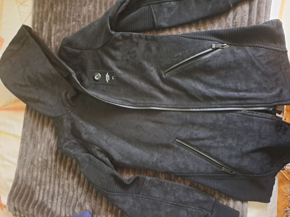 Мъжки якета размери S,М