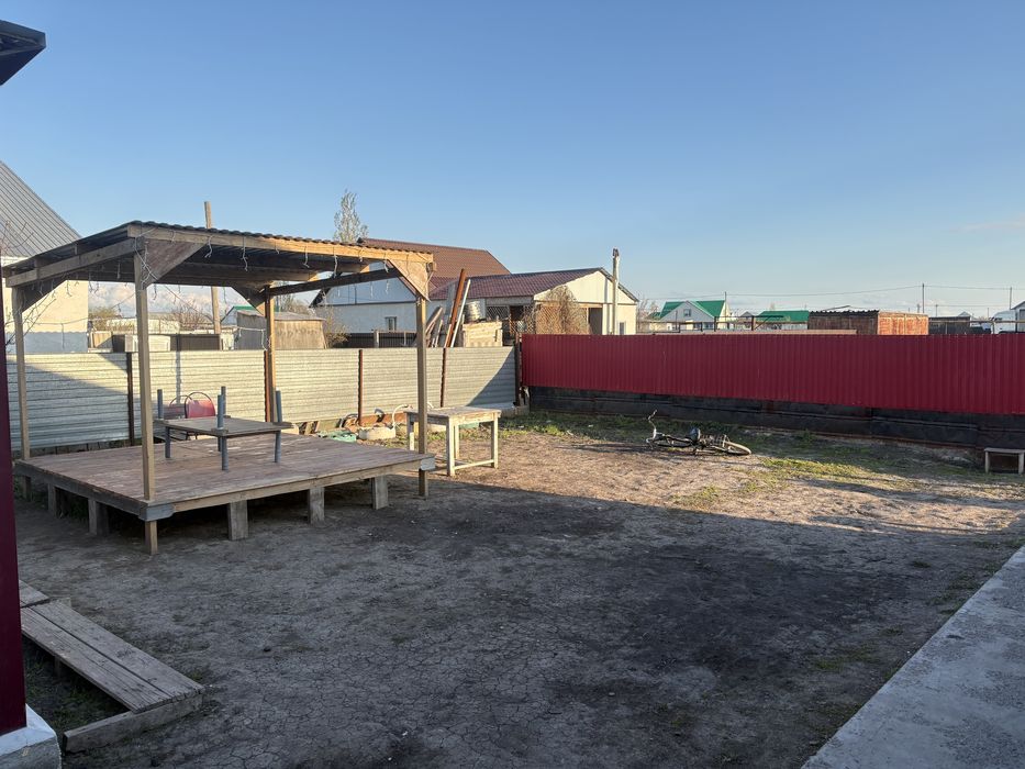 Продаётся большой дом на центральной улице