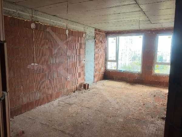 Продава се Двустаен апартамент в Пловдив, Тракия - 75 кв.м за 884 €/кв.м - Снимка #2