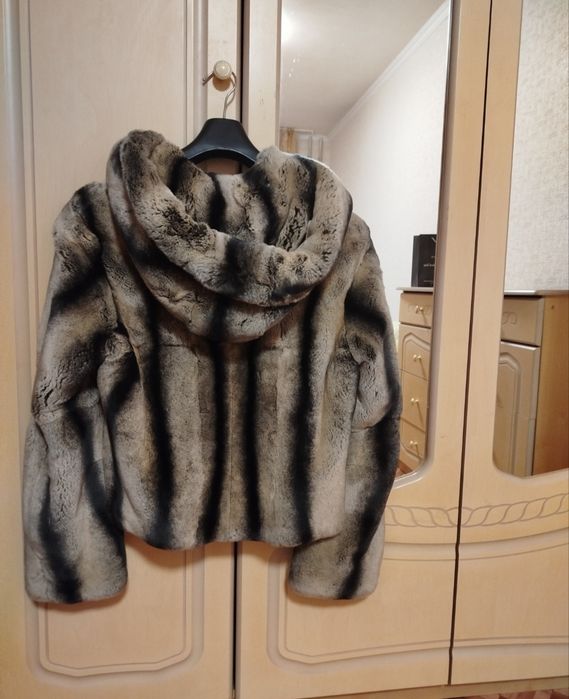 Срочно продам шубу