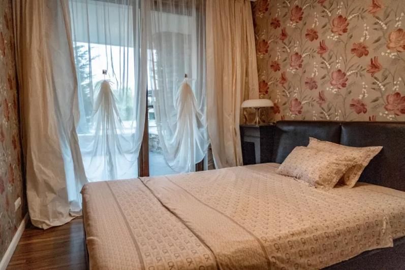 Дава се под наем Двустаен апартамент в Варна, Бриз - 68 кв.м за 600 € - Снимка #1