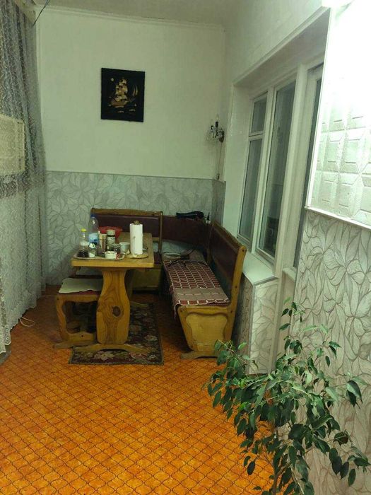 своя квартира квартал 23  3х комнат  на 5 этаже кирп дом