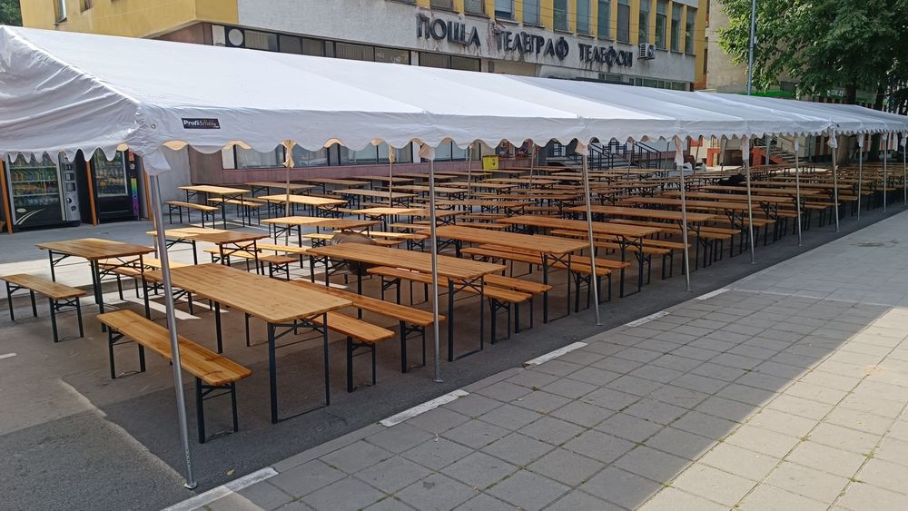 Сгъваеми маси /бирфест/ и шатри под наем
