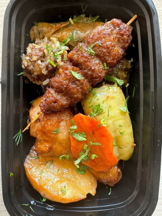 Ишхона Завод Фабрикалар учун Халол таомлар