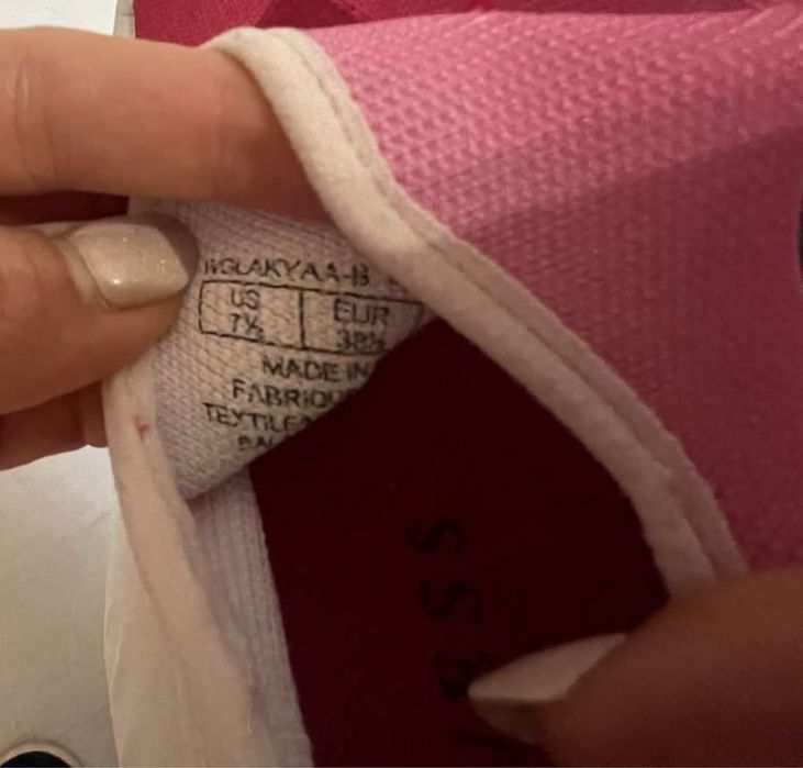 GUESS ориг.маратонки от Англия