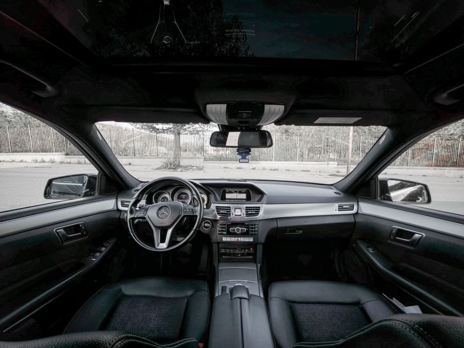 Mercedes-benz E220 7G-Tronic/LED/Шибедах