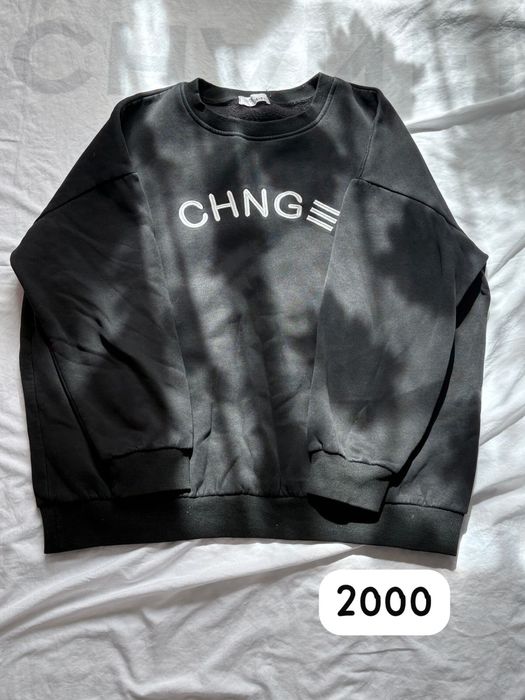 теплые спортивные костюмы и кофты