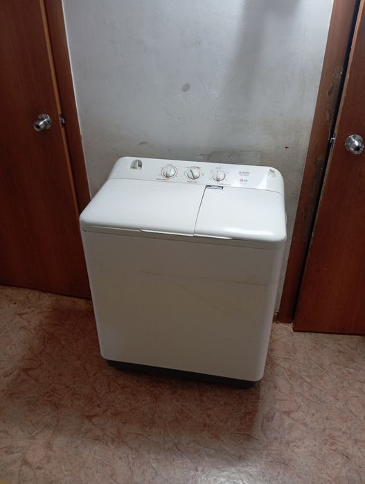 Продам стиральную машинку полуавтомат
