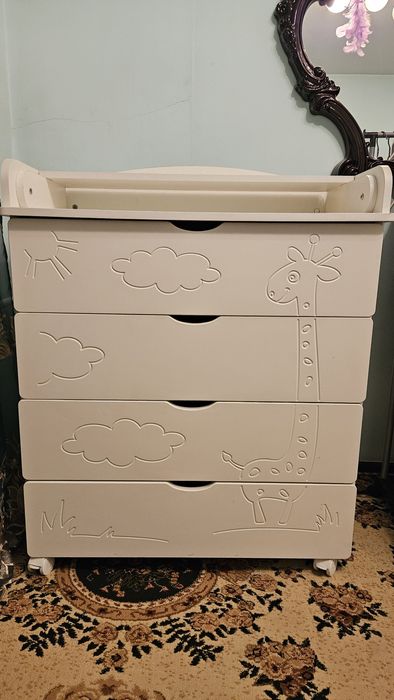 Комод с пеленальным столиком