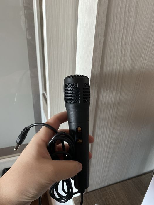 Колонка мульти медиа с микрофоном